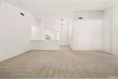 29337 Crown Point Court, Sun City, CA 92586 - Photo 9