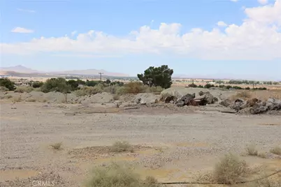 26388 Neuman, Barstow, CA 92311 - Photo 7