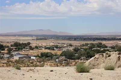 26388 Neuman, Barstow, CA 92311 - Photo 1