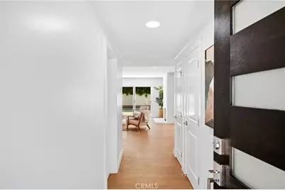 15550 Otsego Street, Encino, CA 91436 - Photo 7