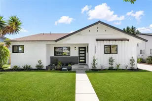 15550 Otsego St, Encino, CA 91436 - Photo 1