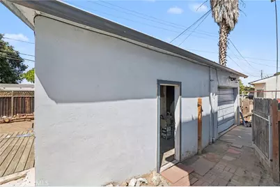 21 E Emerson Avenue, Tracy, CA 95376 - Photo 37