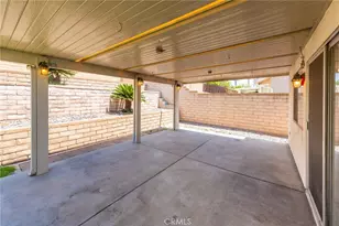 15940 Mesa Dr, Fontana, CA 92336 - Photo 7