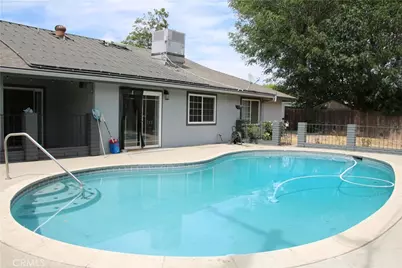 19647 Casmalia, Rialto, CA 92377 - Photo 11