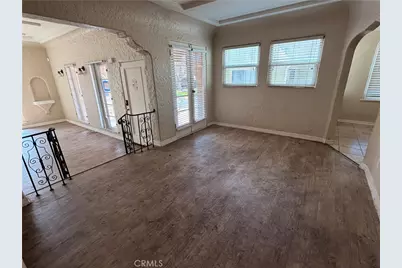 8947 S Denker, Los Angeles, CA 90047 - Photo 5