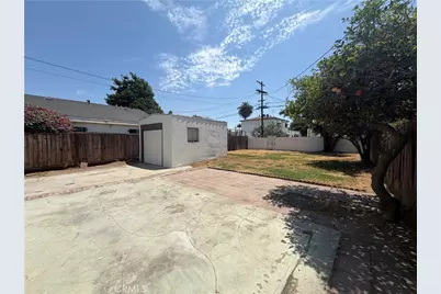 712 E 82nd, Los Angeles, CA 90001 - Photo 13