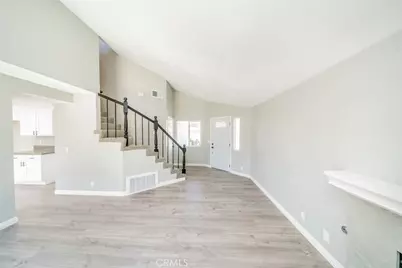 827 S Tamarisk Avenue, Rialto, CA 92376 - Photo 5