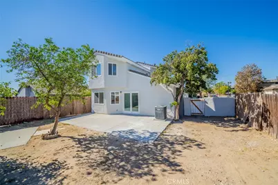 827 S Tamarisk Avenue, Rialto, CA 92376 - Photo 31