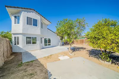 827 S Tamarisk Avenue, Rialto, CA 92376 - Photo 33