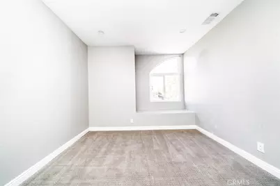827 S Tamarisk Avenue, Rialto, CA 92376 - Photo 21