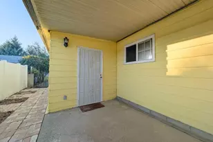 10213 Overland, Beaumont, CA 92223 - Photo 39
