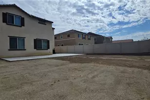 29662 Crape Myrtle St, Menifee, CA 92584 - Photo 15
