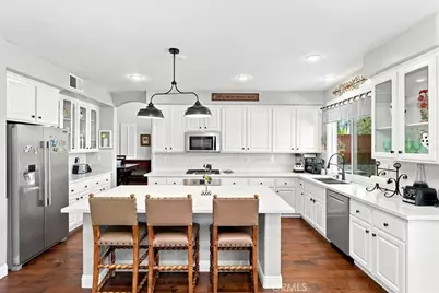 24033 Safiro Court, Wildomar, CA 92595 - Photo 9