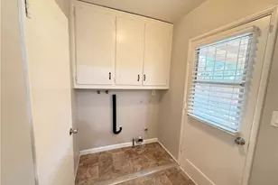 3946 Shelby Dr, Riverside, CA 92504 - Photo 11