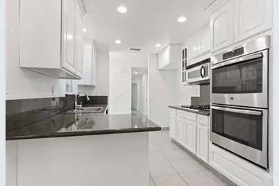 205 Waring, Riverside, CA 92507 - Photo 7