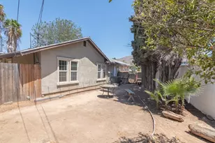 205 Waring, Riverside, CA 92507 - Photo 47