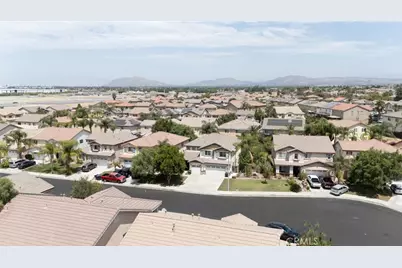 25960 Corte Antigua, Moreno Valley, CA 92551 - Photo 37