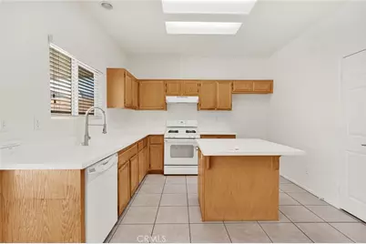 13085 Camden, Victorville, CA 92392 - Photo 9