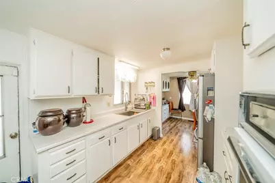 10200 Johnson #21, Phelan, CA 92371 - Photo 17