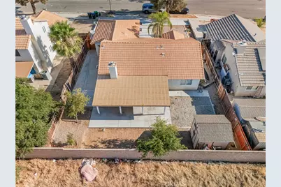 347 Columbine Court, Perris, CA 92570 - Photo 7