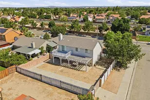 37411 Sheffield, Palmdale, CA 93550 - Photo 43