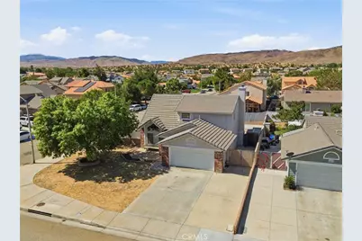 37411 Sheffield, Palmdale, CA 93550 - Photo 3