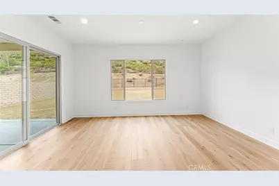 11814 Canoga Avenue, Chatsworth, CA 91311 - Photo 7