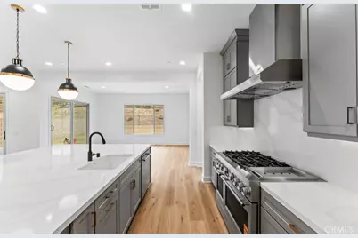 11814 Canoga Avenue, Chatsworth, CA 91311 - Photo 15