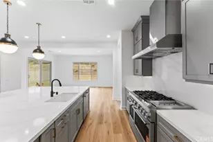 11814 Canoga Ave, Chatsworth, CA 91311 - Photo 15