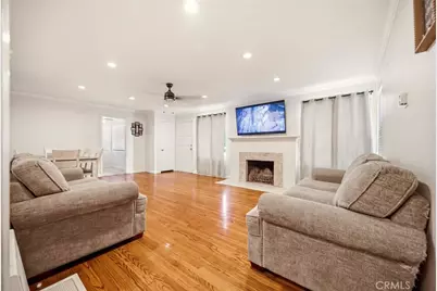 1050 W Olive Street, Corona, CA 92882 - Photo 7