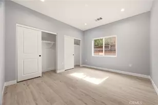 1050 W Olive St, Corona, CA 92882 - Photo 29