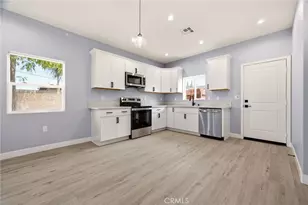 1050 W Olive St, Corona, CA 92882 - Photo 25