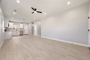1050 W Olive St, Corona, CA 92882 - Photo 21