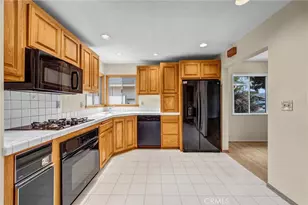 4818 Premiere Ave, Long Beach, CA 90808 - Photo 17