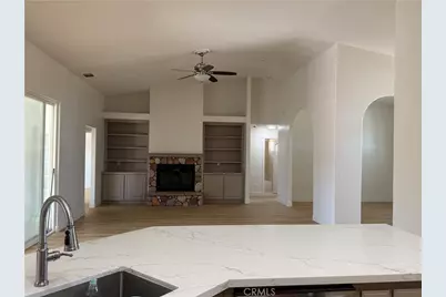 6439 Lime, Phelan, CA 92371 - Photo 7
