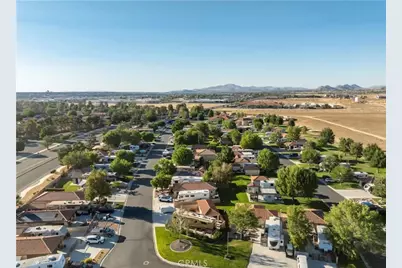 19365 Tournament, Apple Valley, CA 92308 - Photo 11