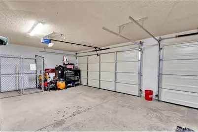 18266 Manzanita, Hesperia, CA 92345 - Photo 29