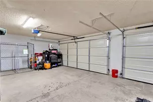 18266 Manzanita, Hesperia, CA 92345 - Photo 37