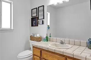 18266 Manzanita, Hesperia, CA 92345 - Photo 21