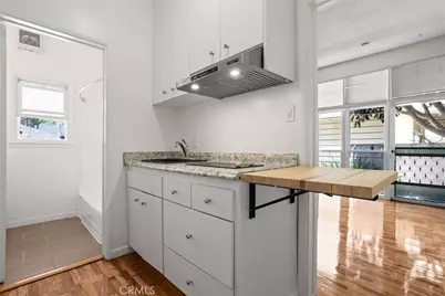 1646 Berkeley, Santa Monica, CA 90404 - Photo 9