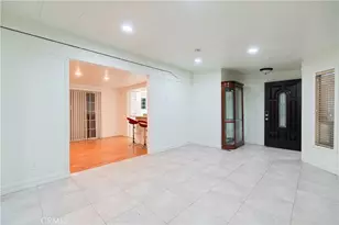 9426 Tamarisk, Hesperia, CA 92345 - Photo 7