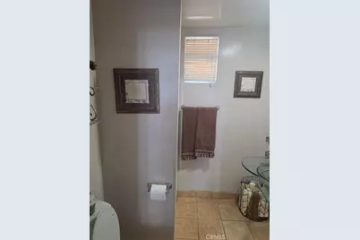 1117 E 65th, Los Angeles, CA 90001 - Photo 29