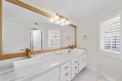 12775 Crawford, Tustin, CA 92782 - Photo 33