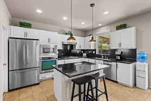 30865 Oak Knoll Dr, Menifee, CA 92584 - Photo 11