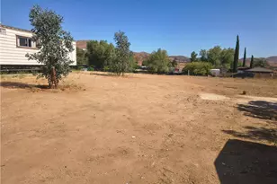 20680 Santa Rosa Mine Rd, Perris, CA 92570 - Photo 3