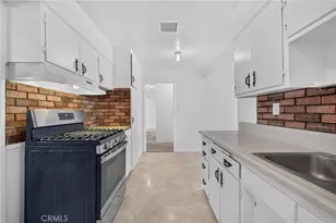 4944 Wilton Pl, Riverside, CA 92504 - Photo 17
