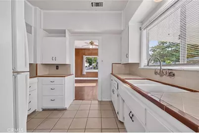 4637 Sierra Street, Riverside, CA 92504 - Photo 17