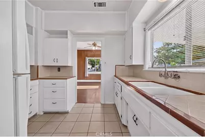 4637 Sierra Street, Riverside, CA 92504 - Photo 15