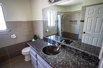 12825 Bermuda Dunes, Victorville, CA 92395 - Photo 21