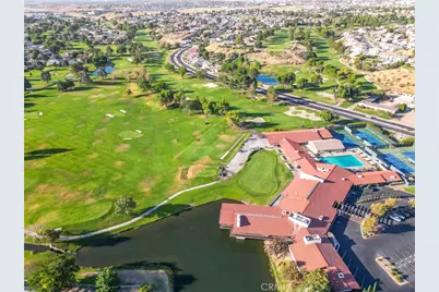 12825 Bermuda Dunes, Victorville, CA 92395 - Photo 7